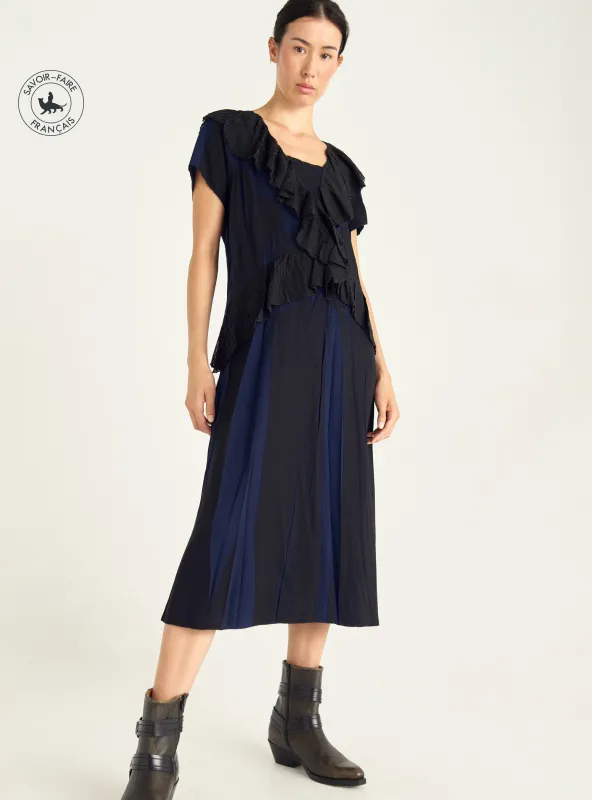 Robe à volants plissés et matière fluide made by Cotelac