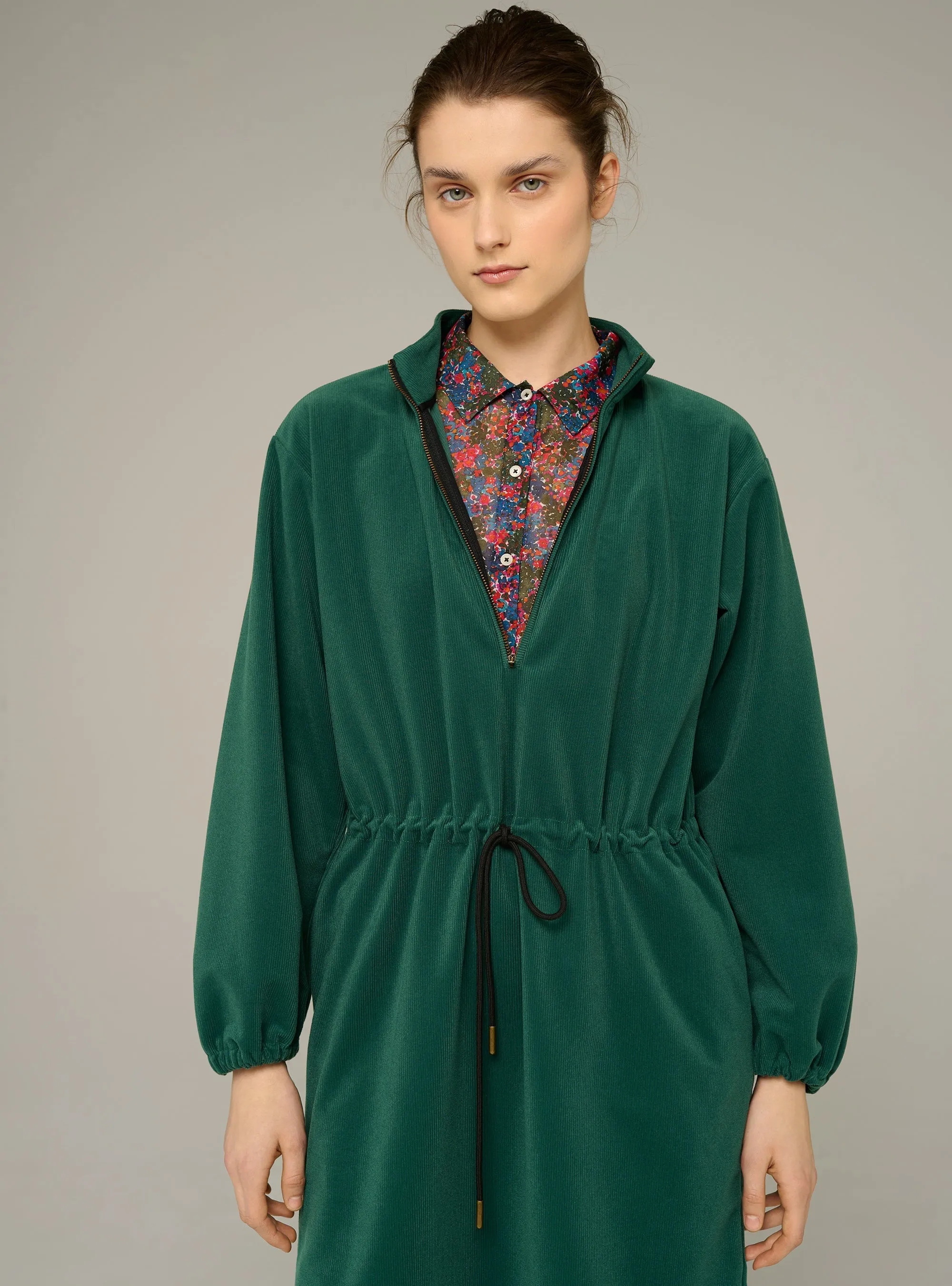 Robe courte manches longues ceinturée taille sold by Cotelac product image thumbnail 2
