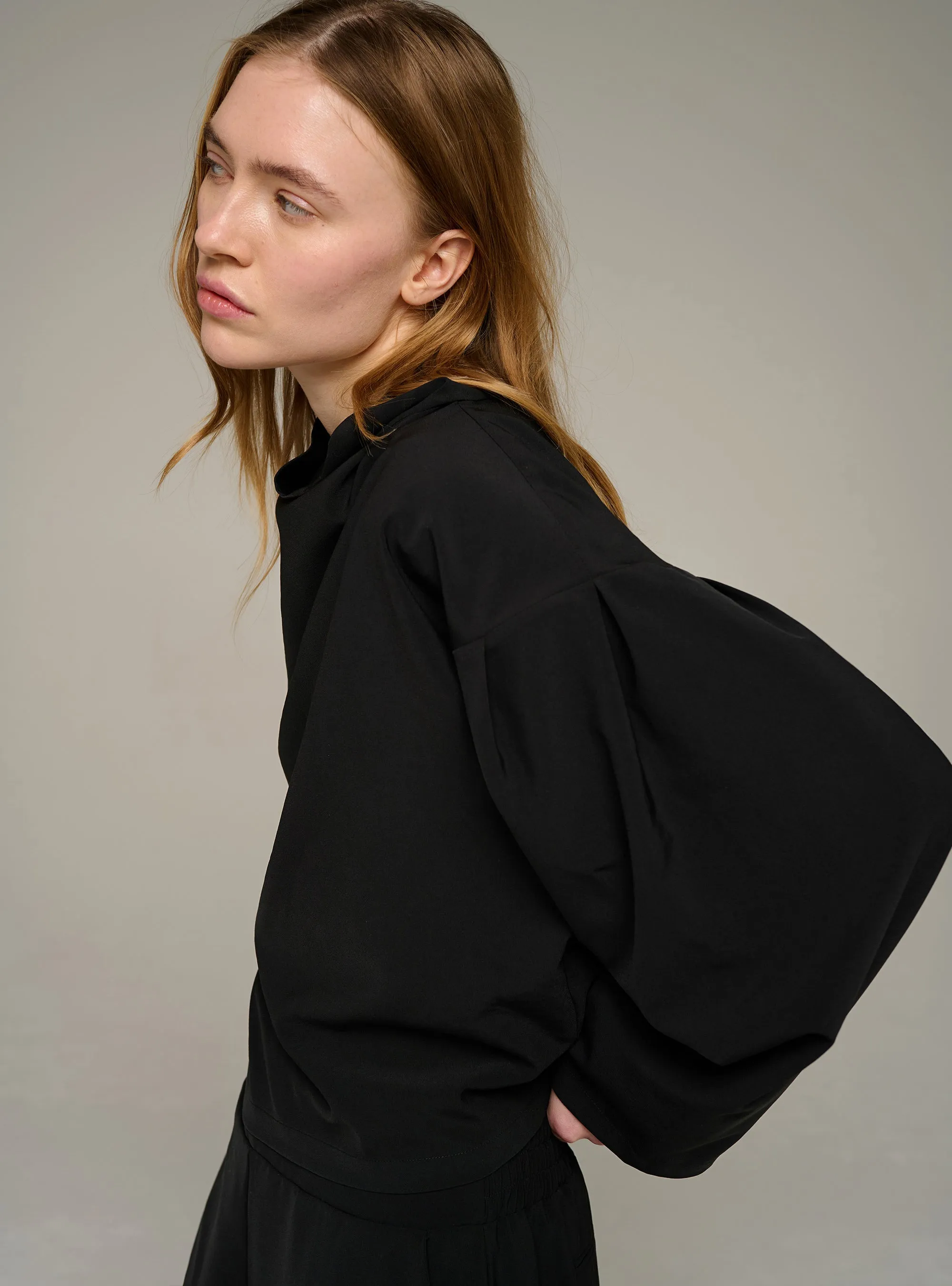 Blouse col bénitier manches longues sold by Cotelac product image thumbnail 2