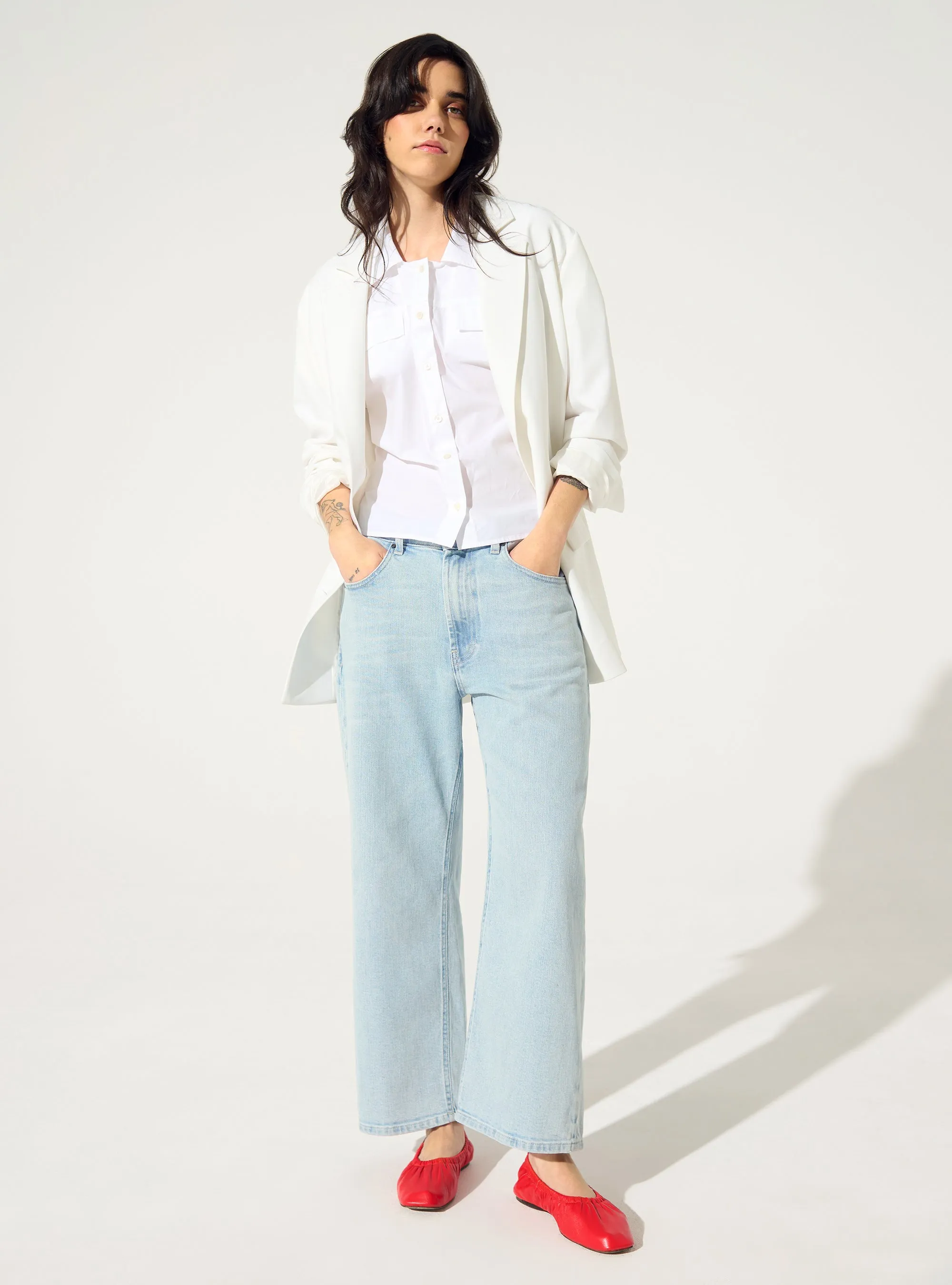Veste tailleur oversize blanche sold by Cotelac product image thumbnail 3