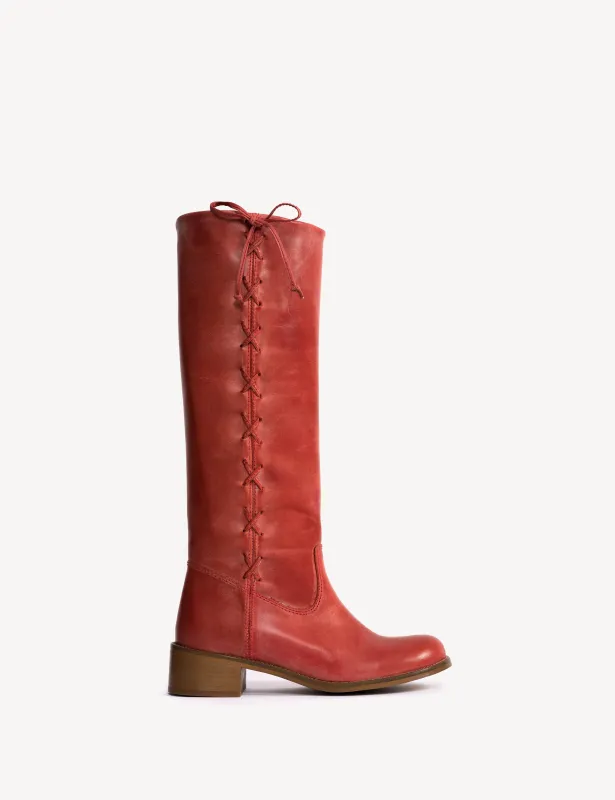 Ann Gaucho Boot With Laces In Mudy Red Escovado Leather sold by DICO Copenhangen