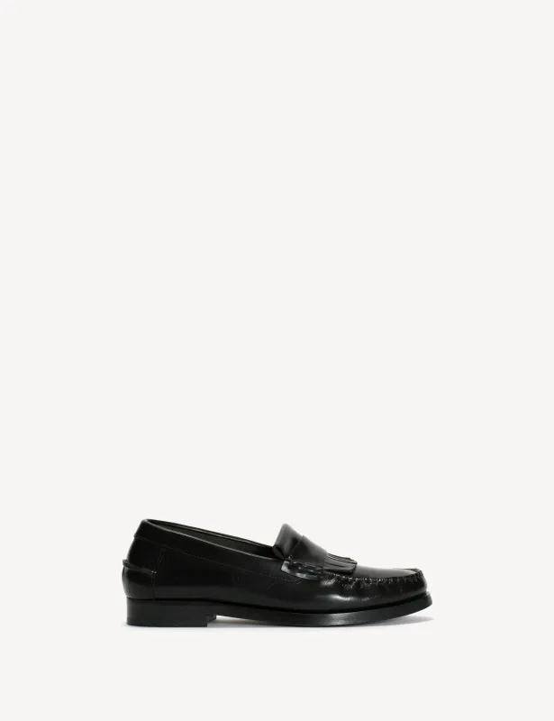 Moccasin Loafer With Fringes In Black Polido Leather sold by DICO Copenhangen
