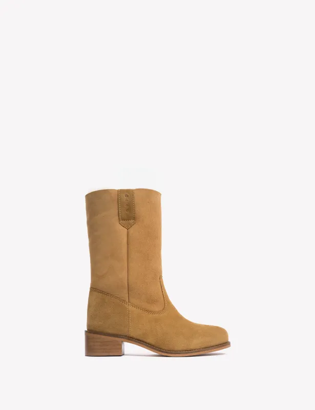 Julia Gaucho Boot In Tan Shearling Fur sold by DICO Copenhangen