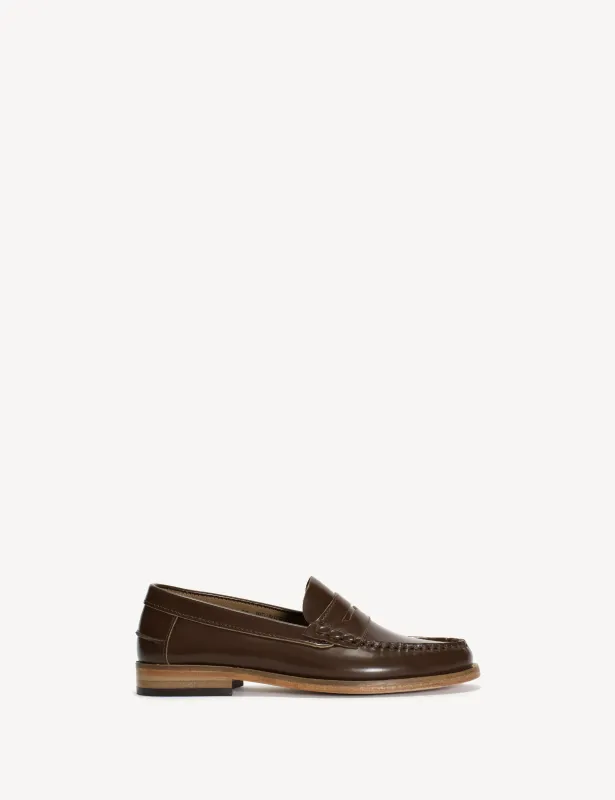 Moccasin Penny Loafer In Brown Polido Leather sold by DICO Copenhangen