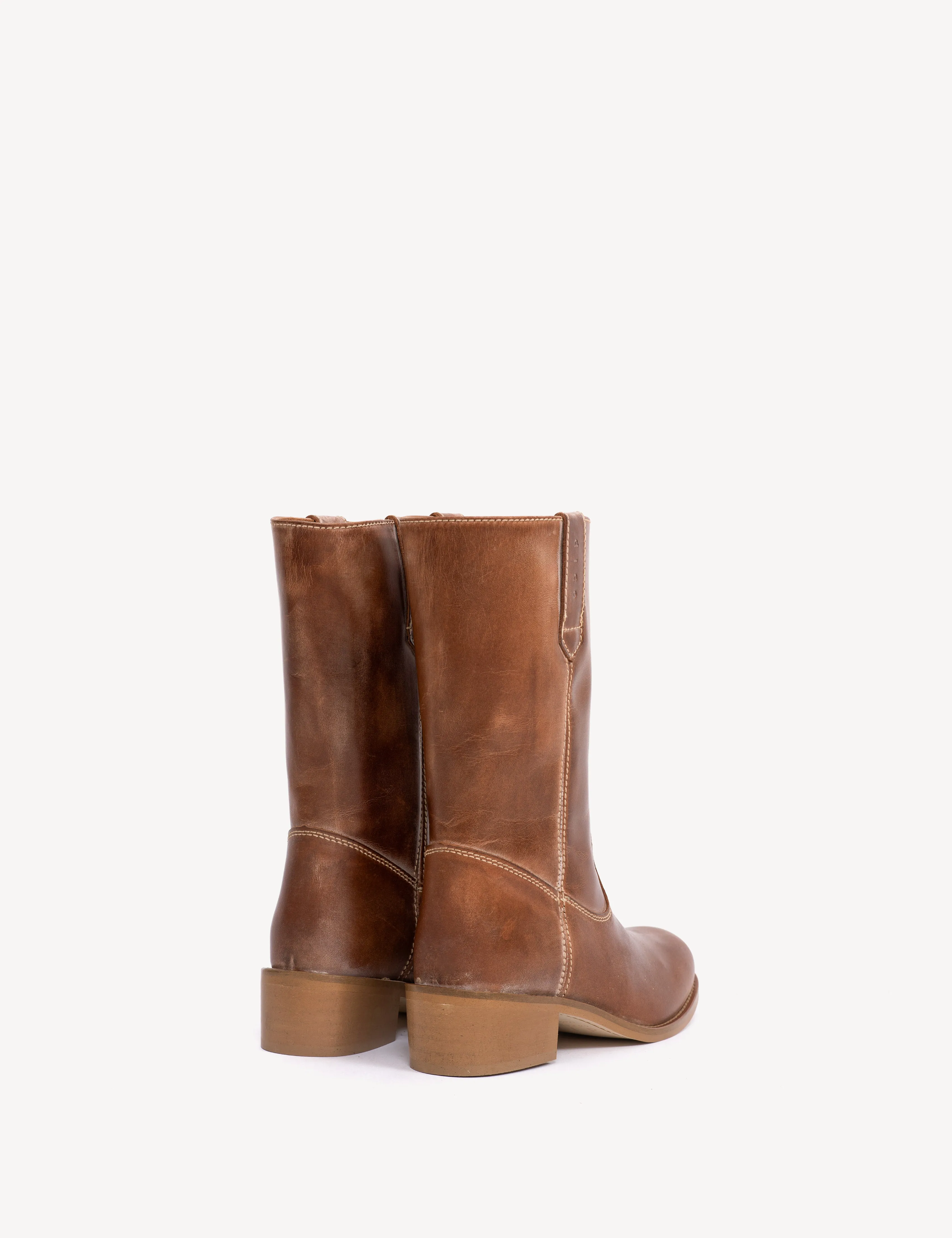 Julia Gaucho Boot In Cognac Escovado Leather sold by DICO Copenhangen product image thumbnail 4