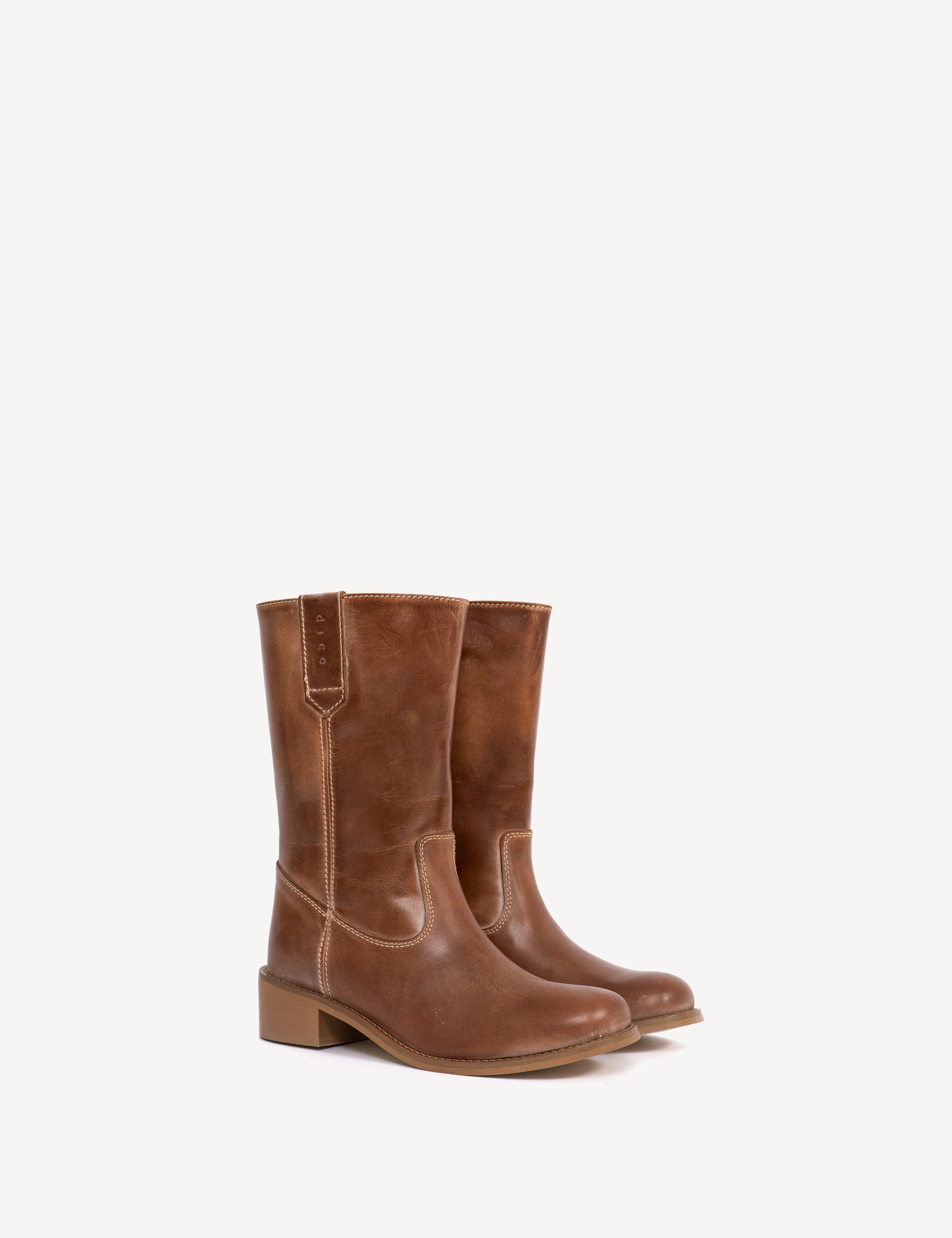 Julia Gaucho Boot In Cognac Escovado Leather sold by DICO Copenhangen product image thumbnail 2