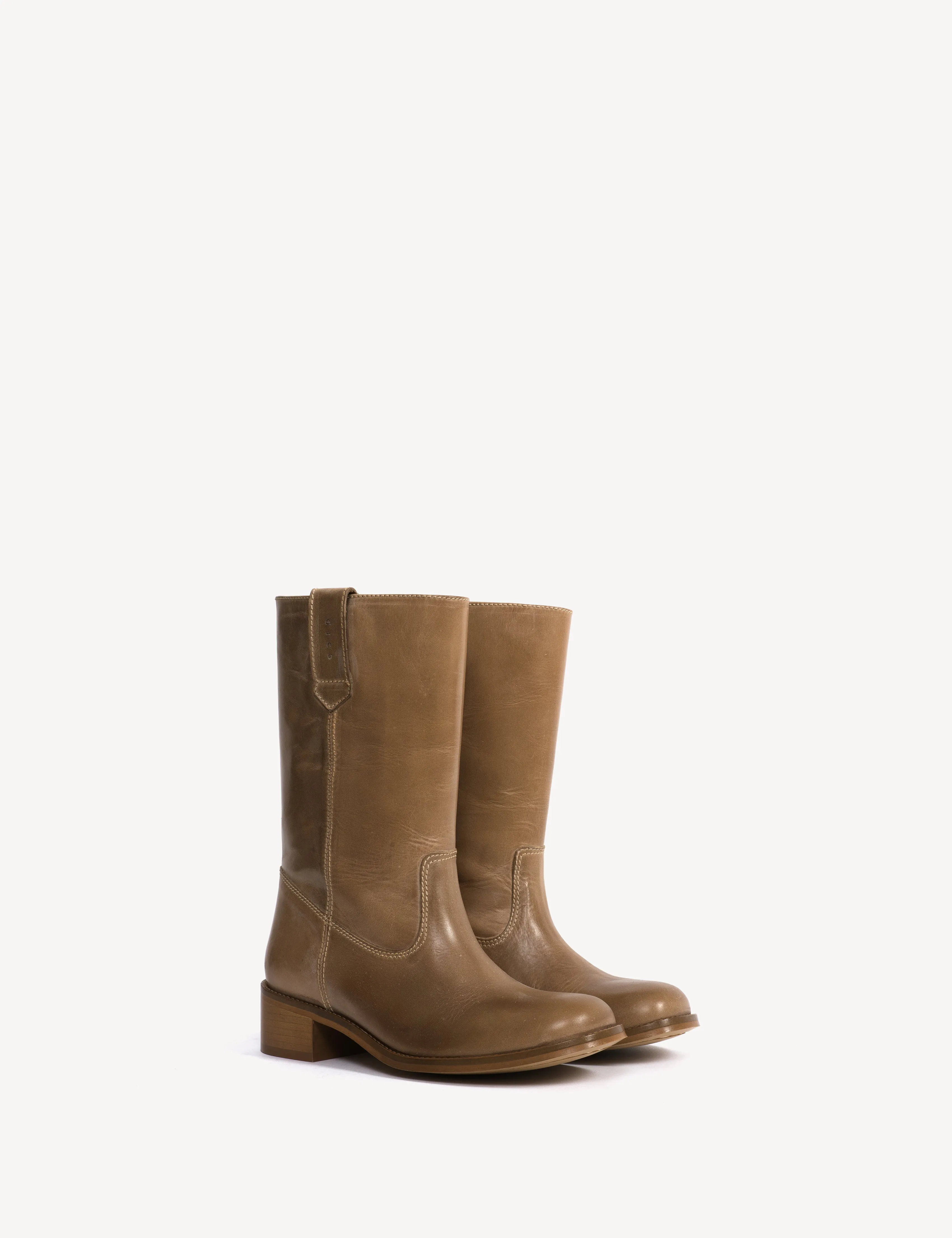 Julia Gaucho Boot In Taupe Escovado Leather sold by DICO Copenhangen product image thumbnail 2