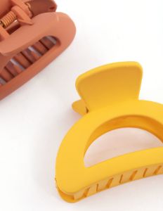 Plastic Half Moon Claw Clip Pack sold by lovisa