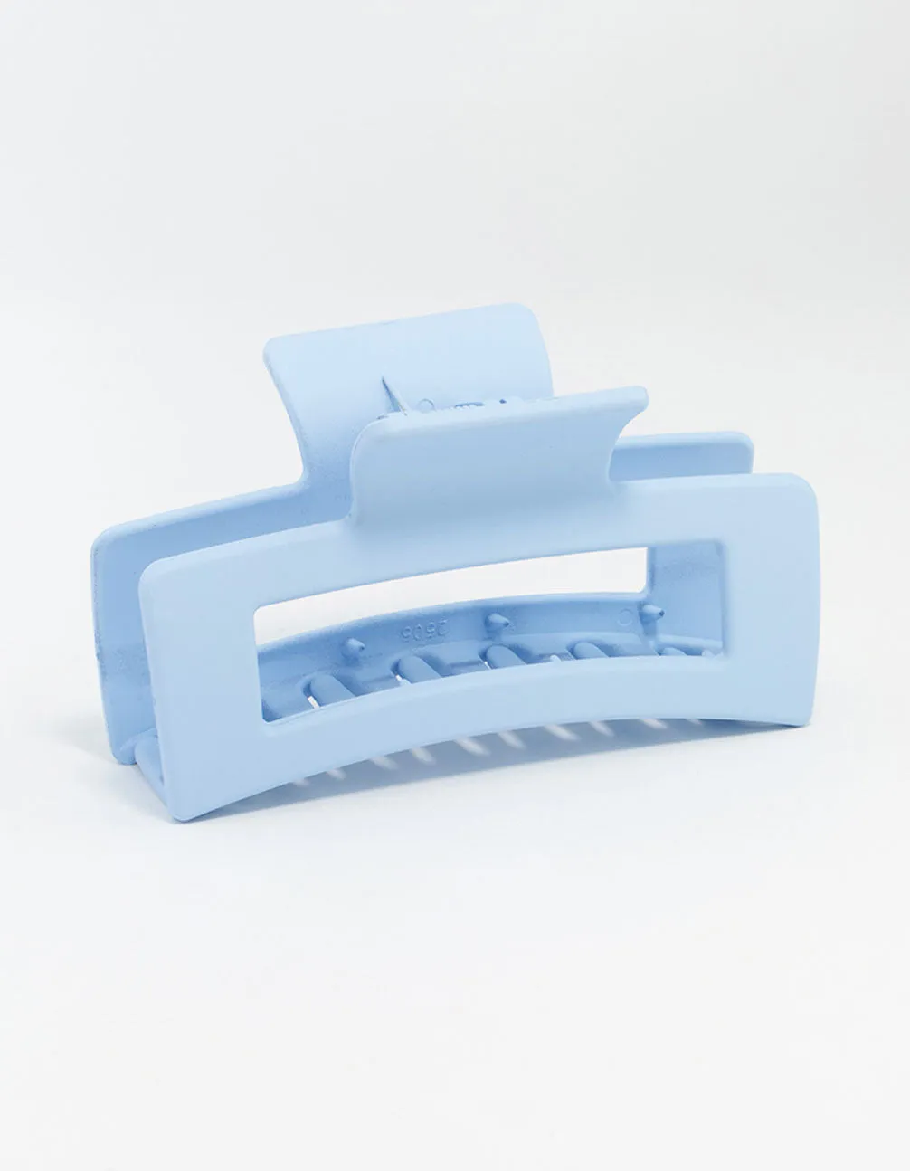 Large Blue Coated Claw Clip sold by lovisa product image thumbnail 2