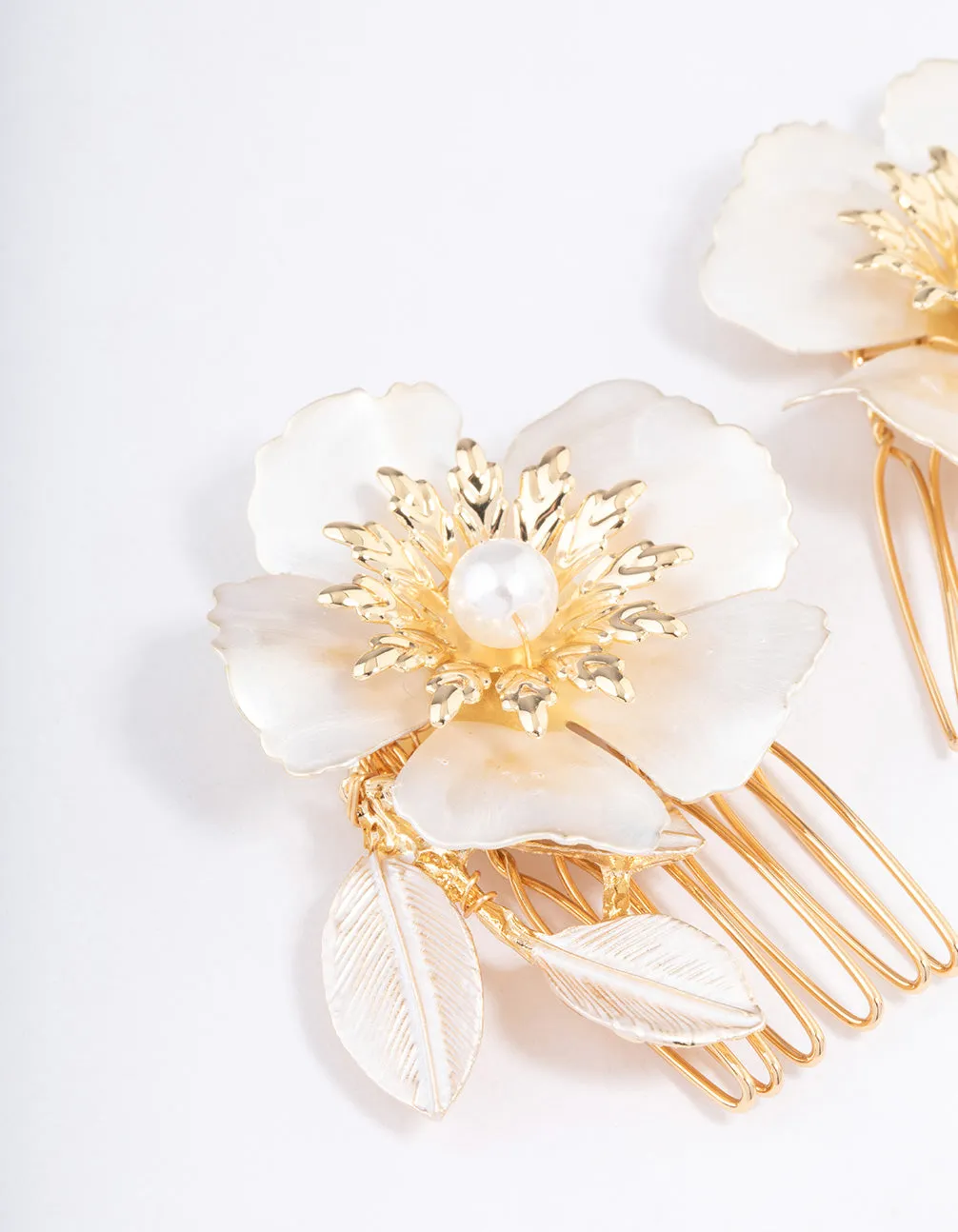 Gold Pearl Flower Comb Pack sold by lovisa product image thumbnail 2