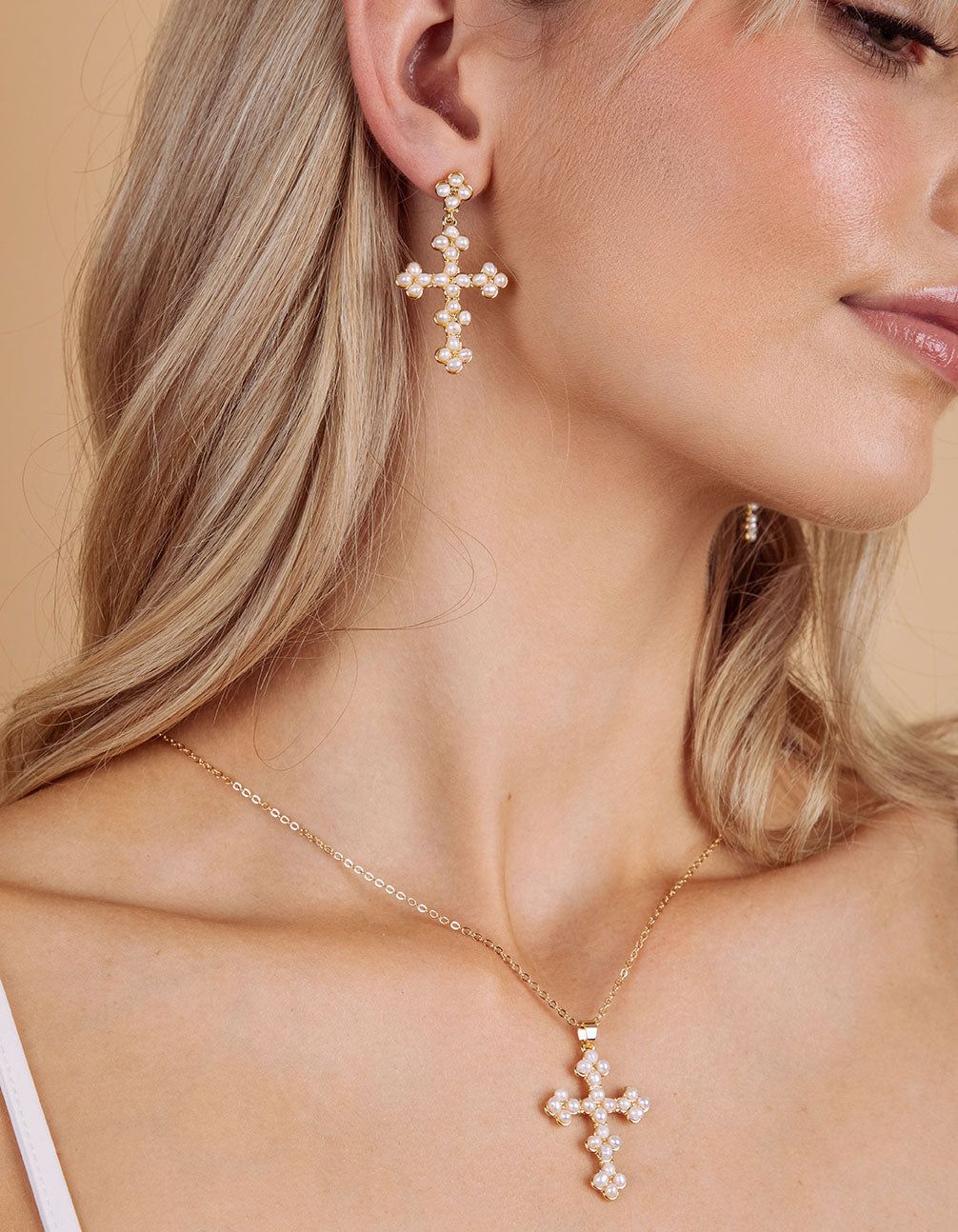 18ct Gold Plated Freshwater Pearl Cross Earrings sold by lovisa product image thumbnail 4