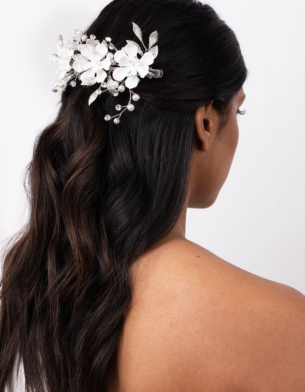 Silver White Floral Hair Clip sold by lovisa product image thumbnail 5