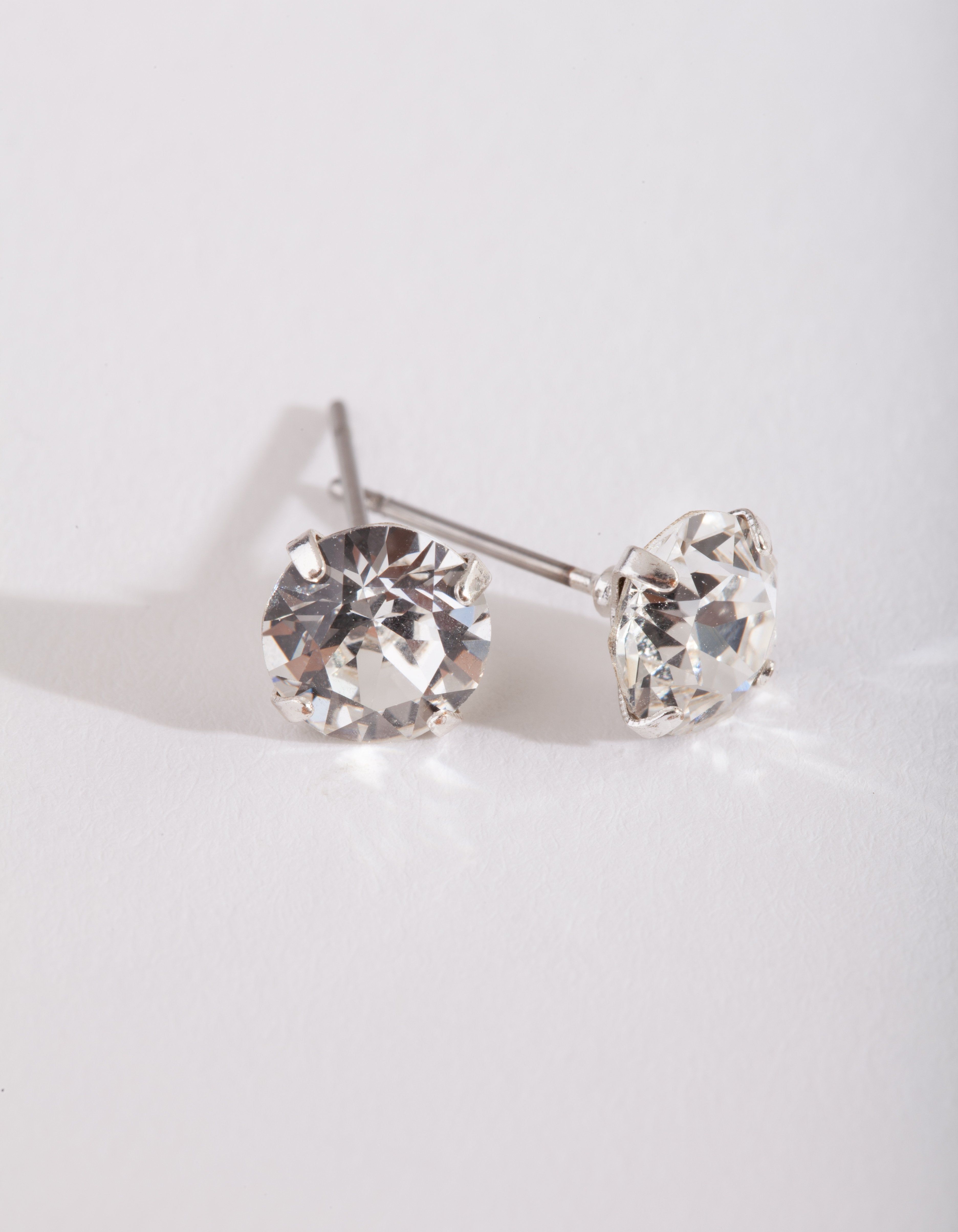 ADD SS 7MM CRY STUD sold by lovisa product image thumbnail 5
