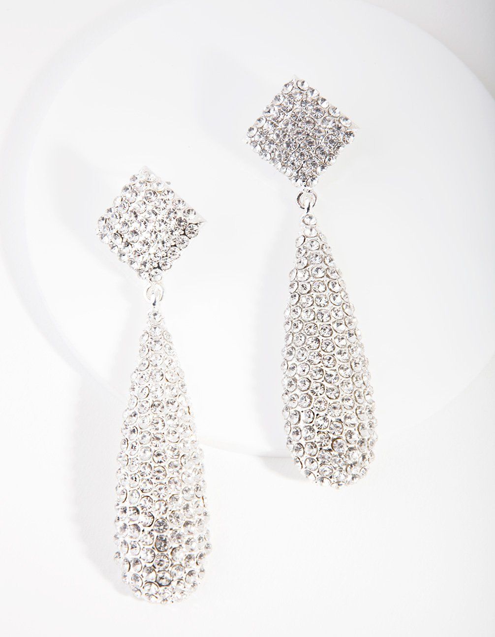 D&P SS PAVE LRG TEARDRP ER sold by lovisa