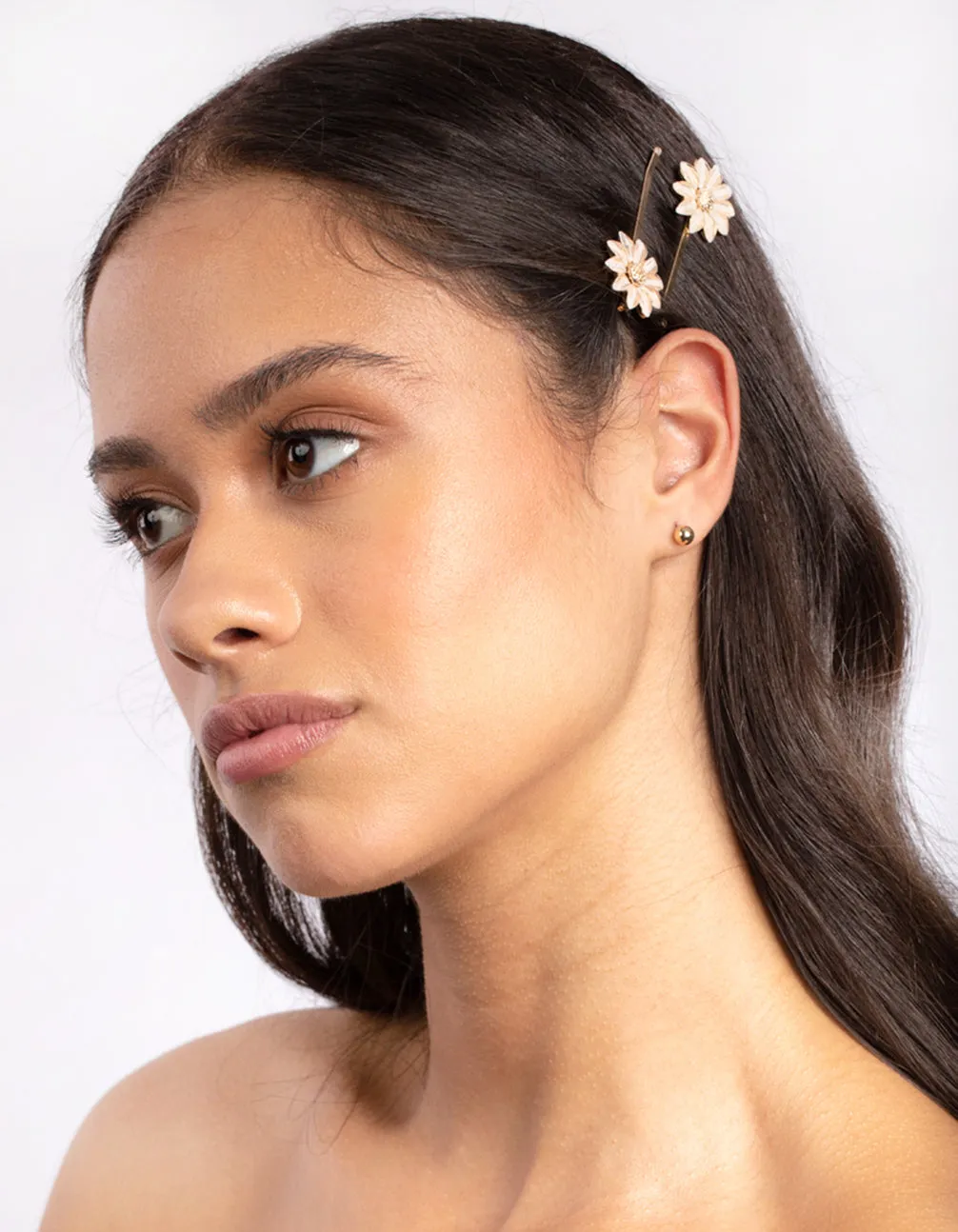 Stone Detail Flower Clips sold by lovisa product image thumbnail 5