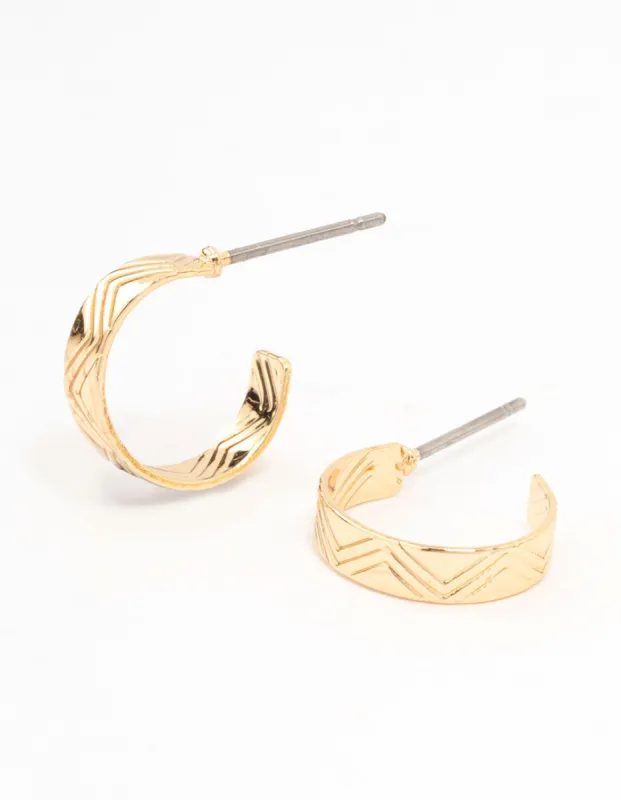 Gild Zig Zagged Etched Huggie Earrings sold by lovisa