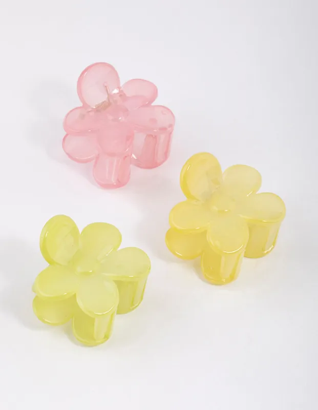 Plastic Flower Flower Claw Clip Pack sold by lovisa