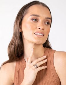 Rhodium Snake & Diamante Rings 24-Pack sold by lovisa