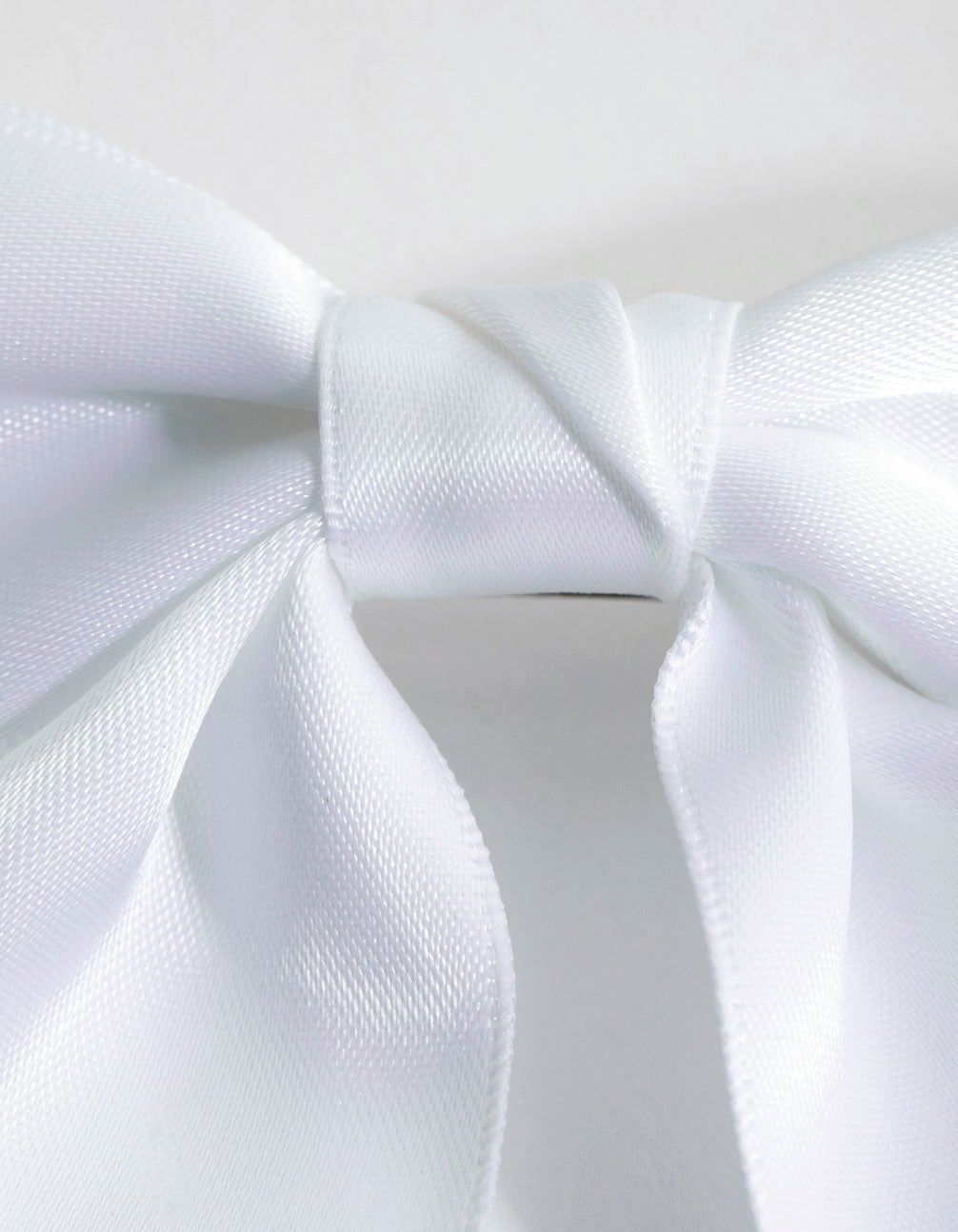 White Ribbon Bow Clip sold by lovisa product image thumbnail 3
