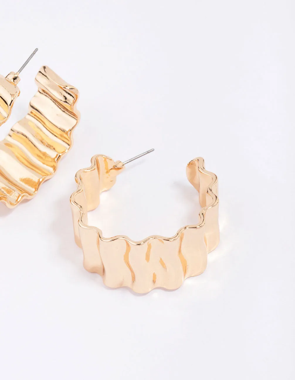 Gold Ribbed Chunky Hoop Earrings sold by lovisa product image thumbnail 3