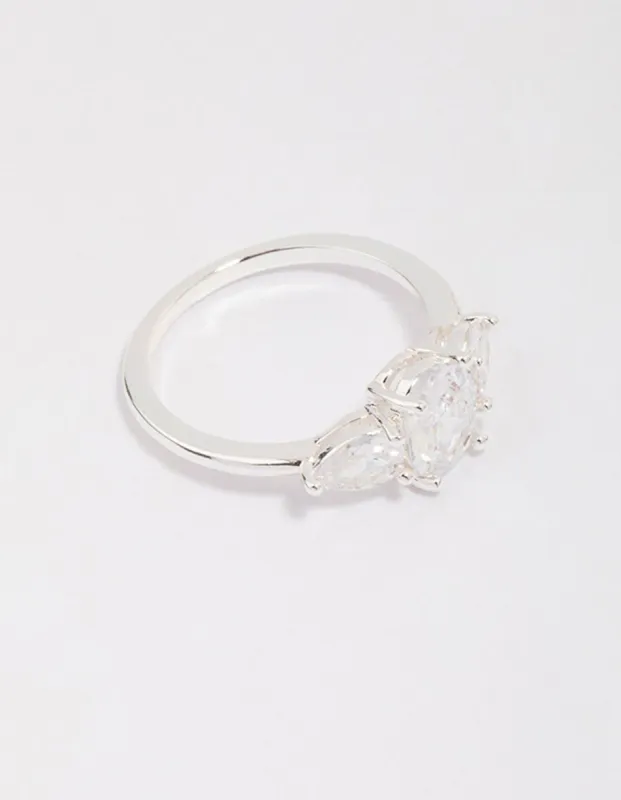 Silver Plated Oval Enchanting Ring sold by lovisa