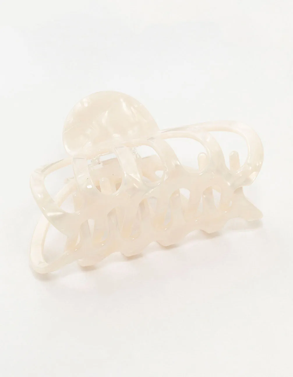 White Marbled Acrylic Wide Claw Clip sold by lovisa product image thumbnail 2