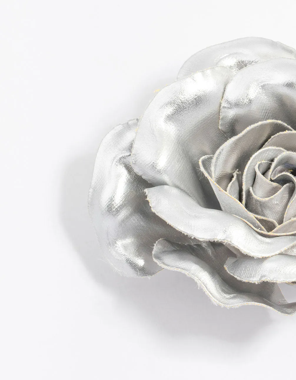 Large Metallic Flower Clip sold by lovisa product image thumbnail 2