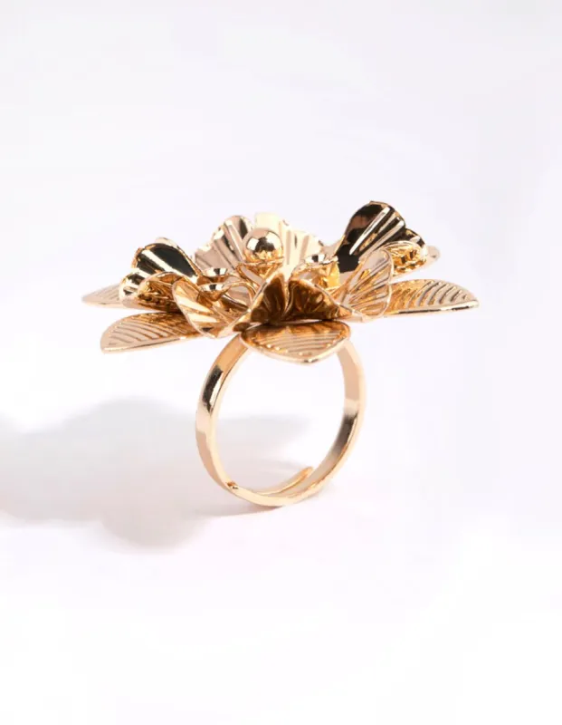 Gold Statement Metal Flower Ring sold by lovisa