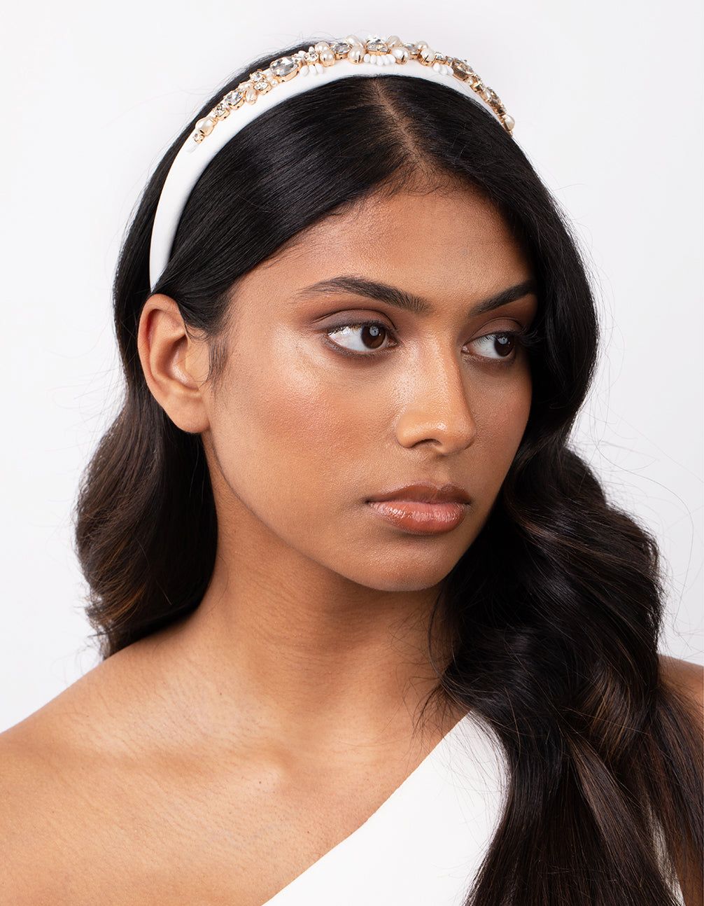 White Embellished Alice Band sold by lovisa product image thumbnail 2