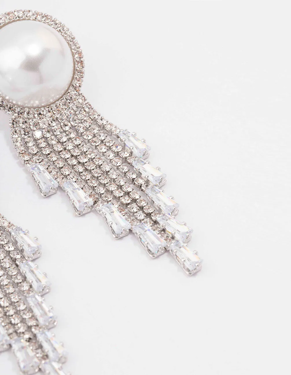 Rhodium Oversized Pearl Cupchain Diamante Earrings sold by lovisa product image thumbnail 3