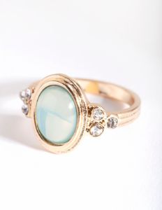 Gold Oval Diamante Ring sold by lovisa