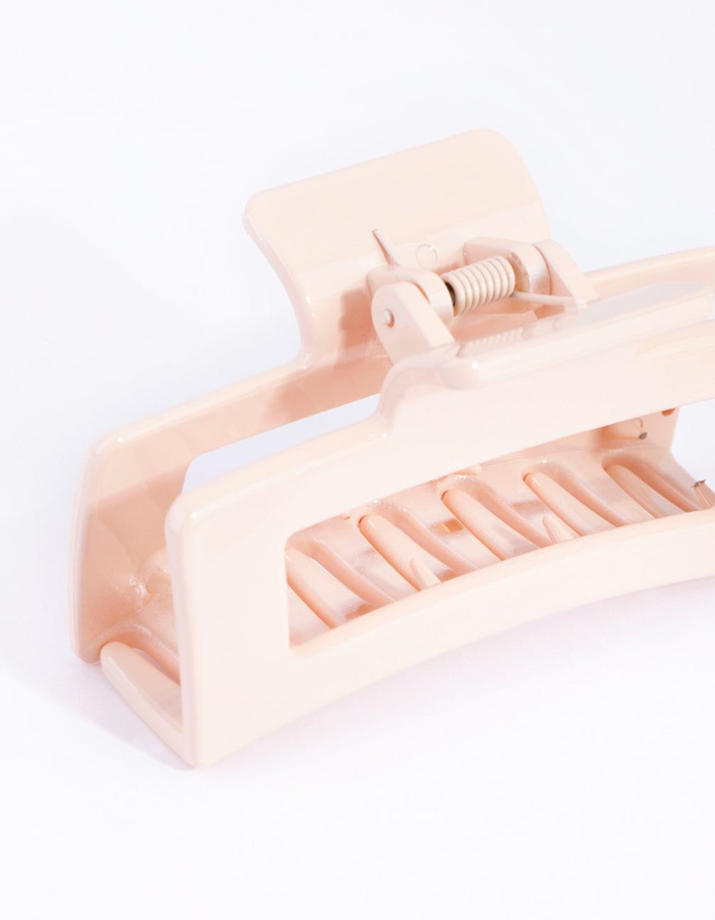 Cream Box-Shaped Hair Claw Clip sold by lovisa product image thumbnail 3
