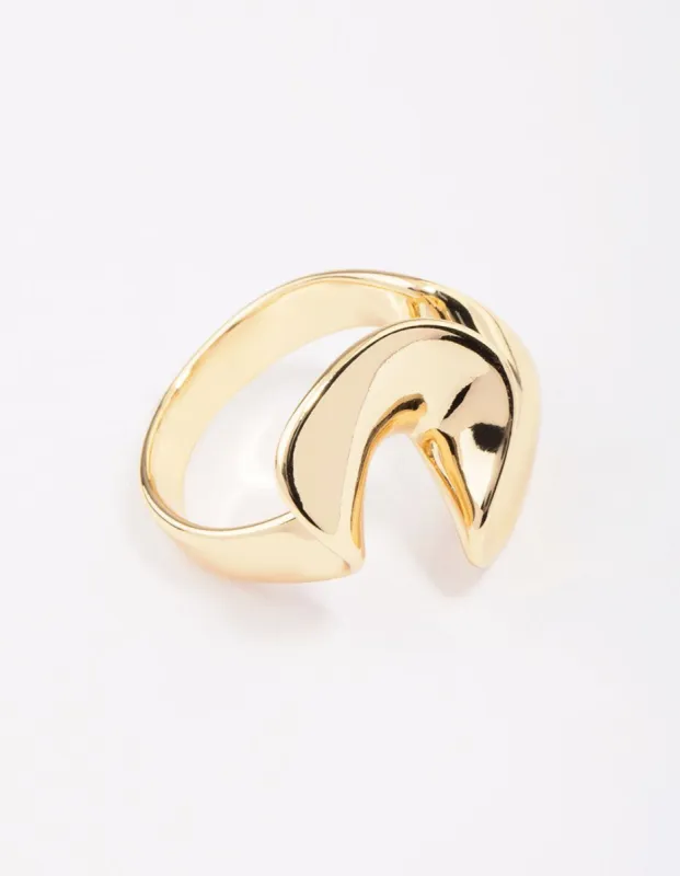 Gold Plated Metal Twisted Ring sold by lovisa