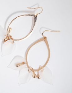 Gold Pear Frosted Leaf Earrings sold by lovisa