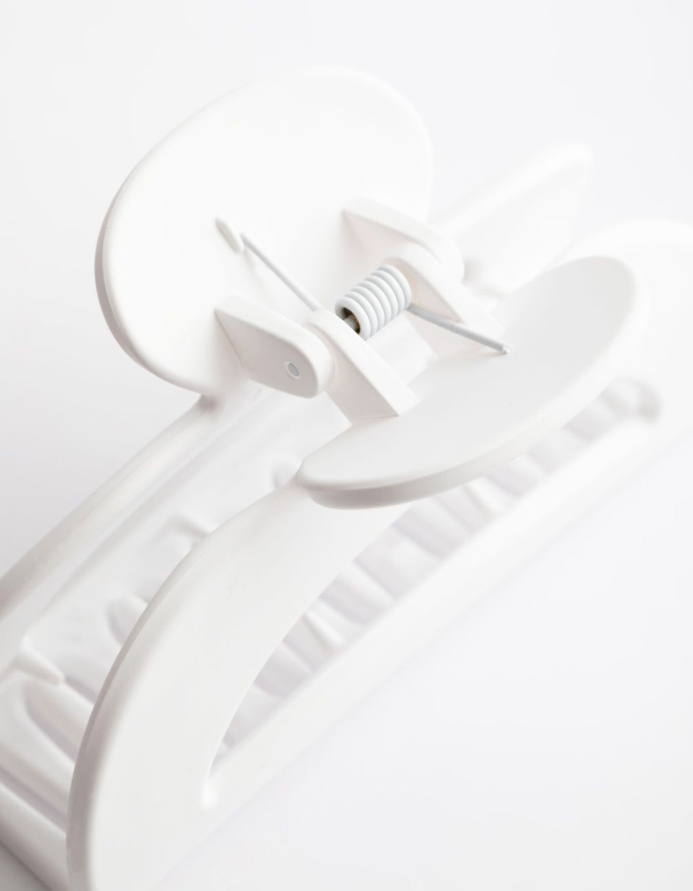 White Coated Half Moon Claw sold by lovisa product image thumbnail 5