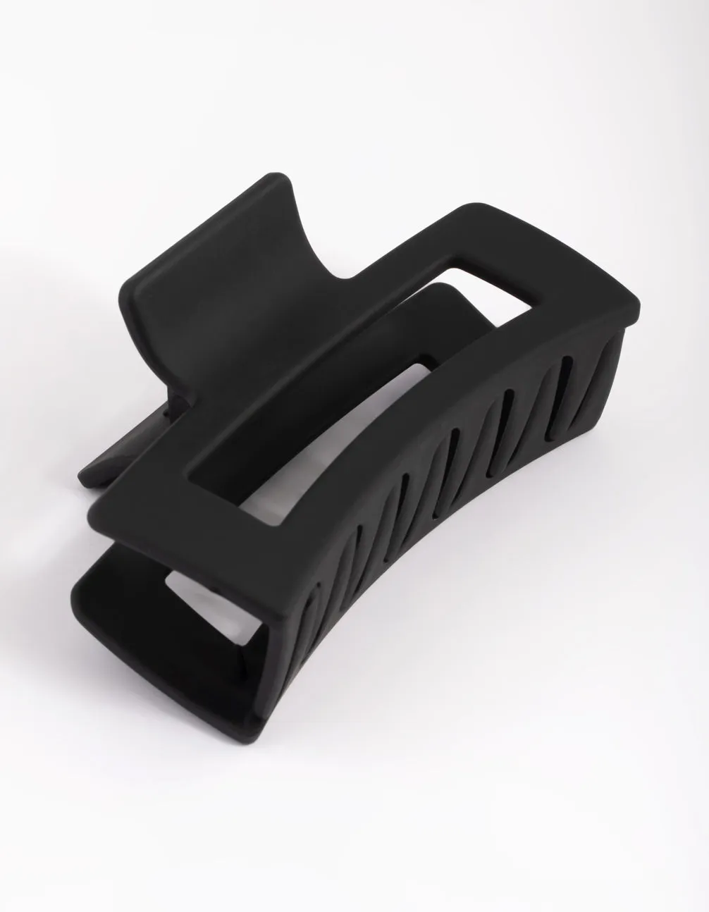 Matte Black Claw sold by lovisa