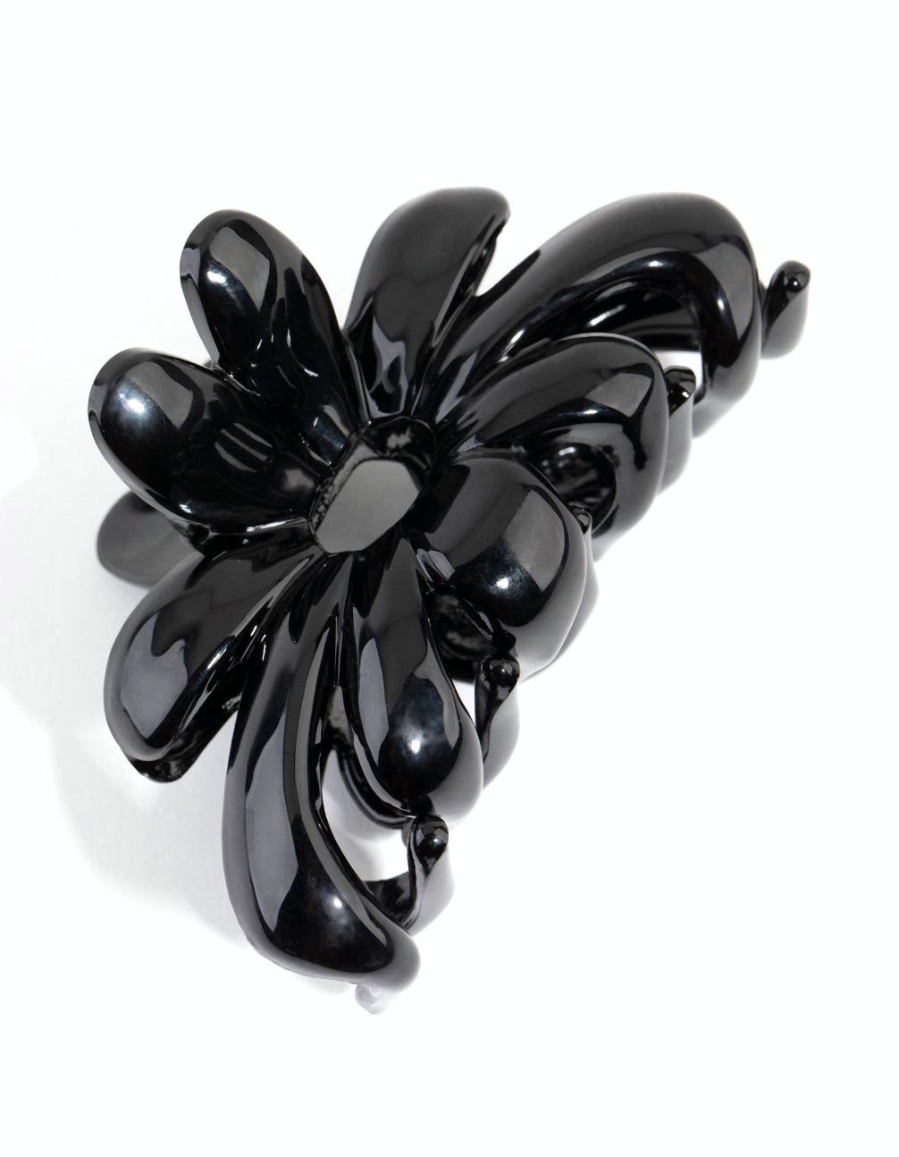 Black Plastic Flower Claw sold by lovisa
