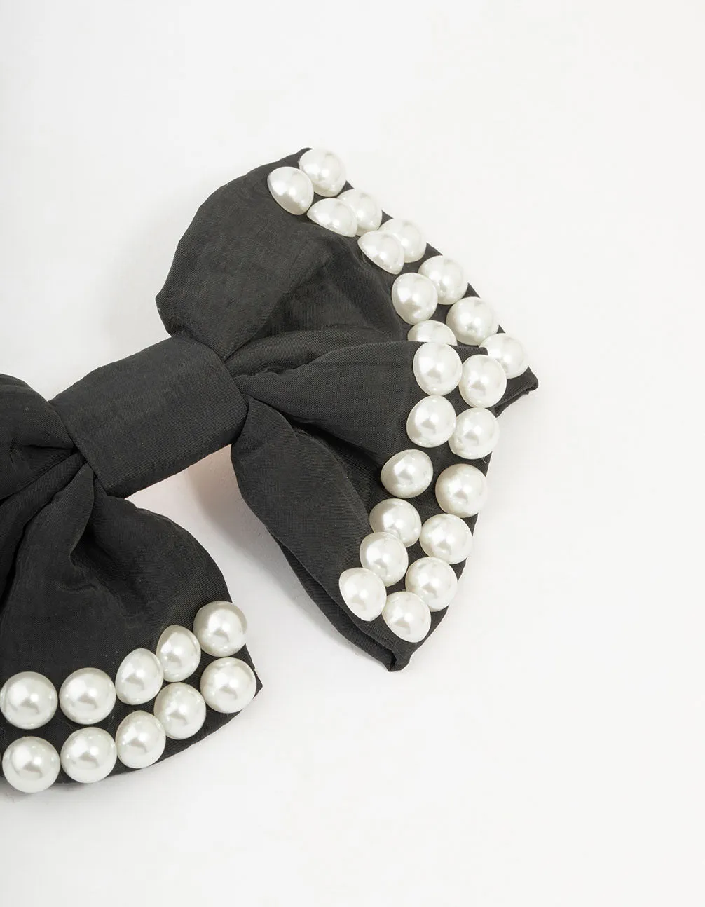 Black & White Short Pearl Bow Barrette Clip sold by lovisa product image thumbnail 2