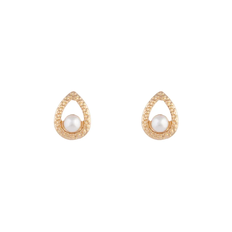 Textured Pearl Teardrop Earrings sold by lovisa