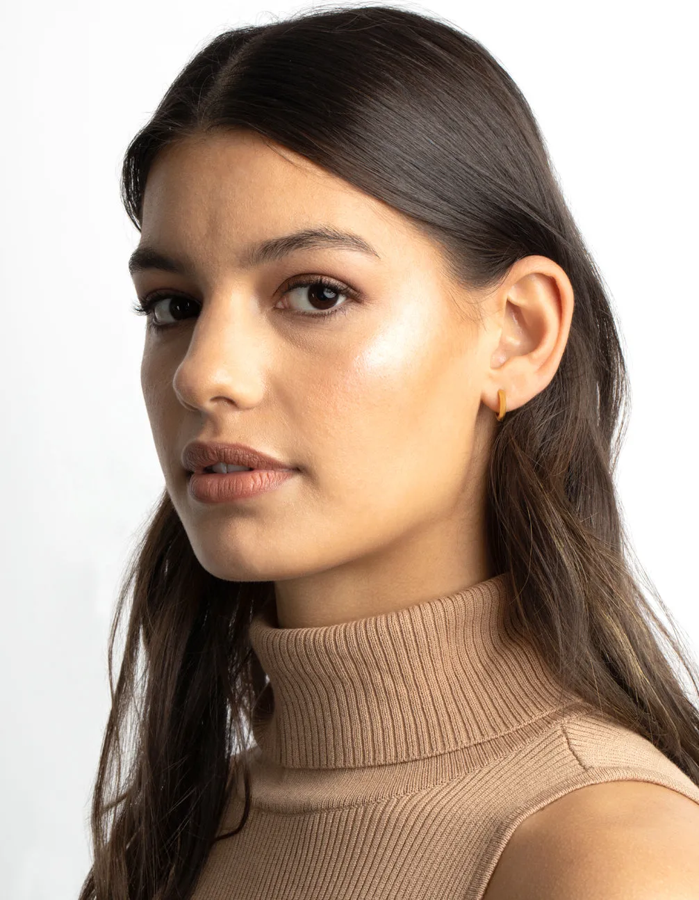 Gold Plated Surgical Steel Chunky Huggie Hoop Earrings sold by lovisa product image thumbnail 5