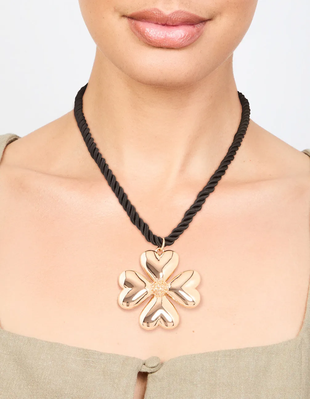 Gold Heart Clover Cord Necklace sold by lovisa product image thumbnail 2