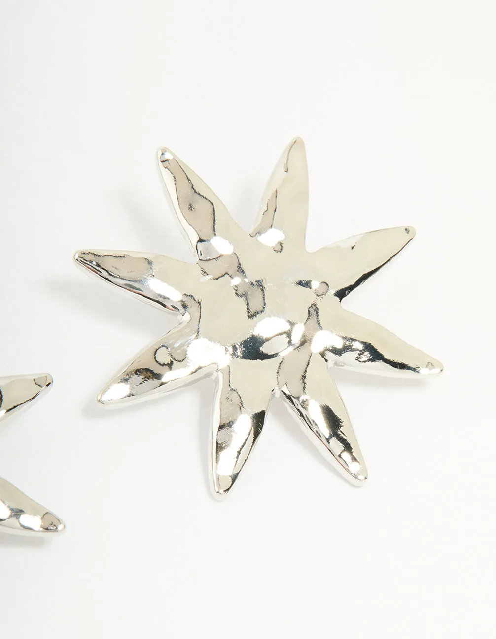 Silver Hammered Star Stud Earrings sold by lovisa product image thumbnail 3
