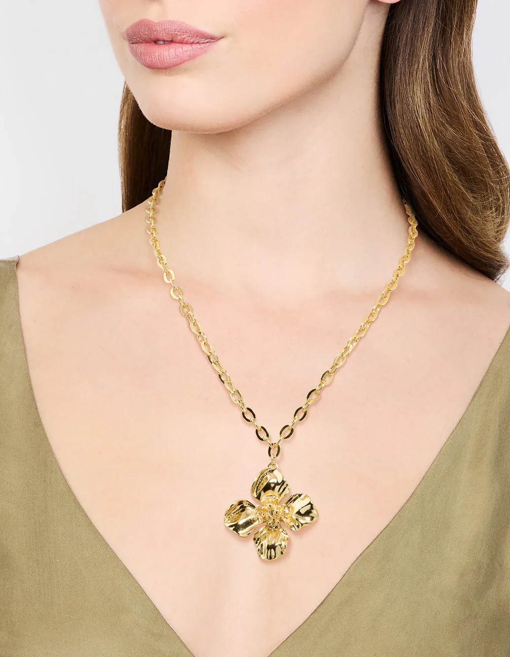 Gold Plated Flower Pendant Necklace sold by lovisa product image thumbnail 2