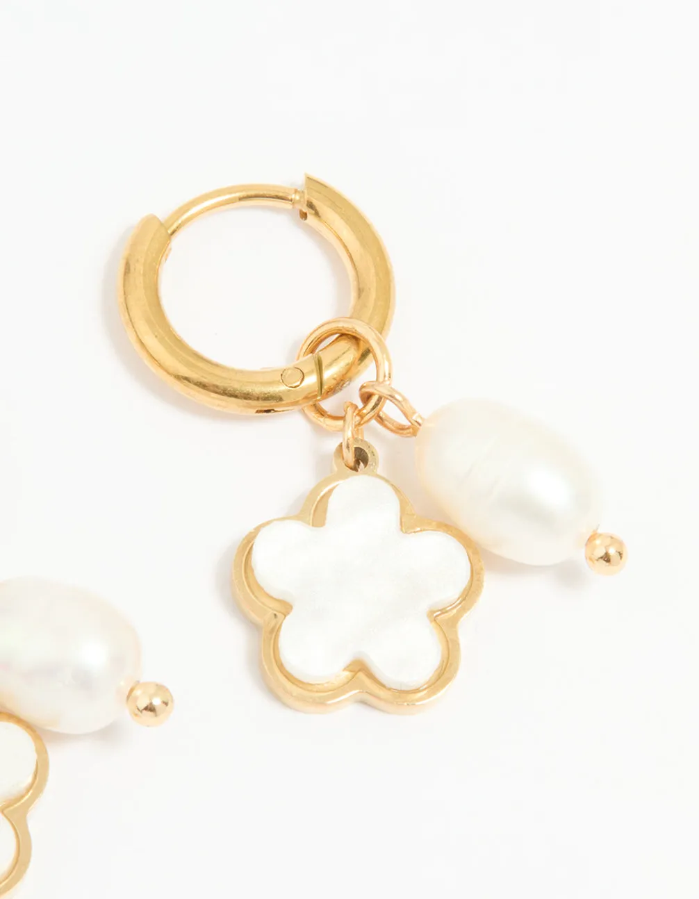 Waterproof Gold Plated Stainless Steel Freshwater Pearl Flower Earrings 2-Pack sold by lovisa product image thumbnail 3