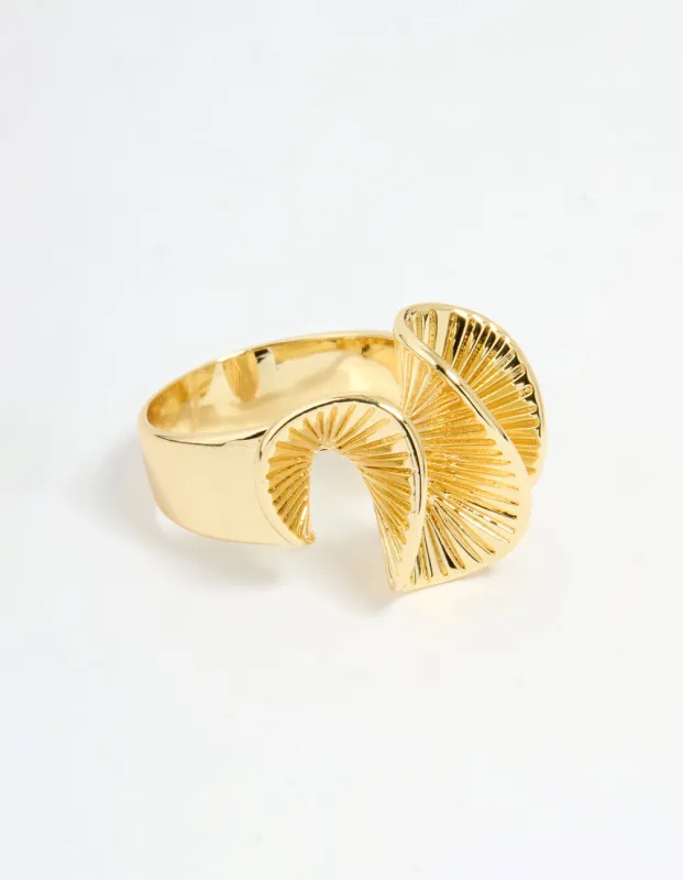 Gold Plated Wavy Fan Ring sold by lovisa