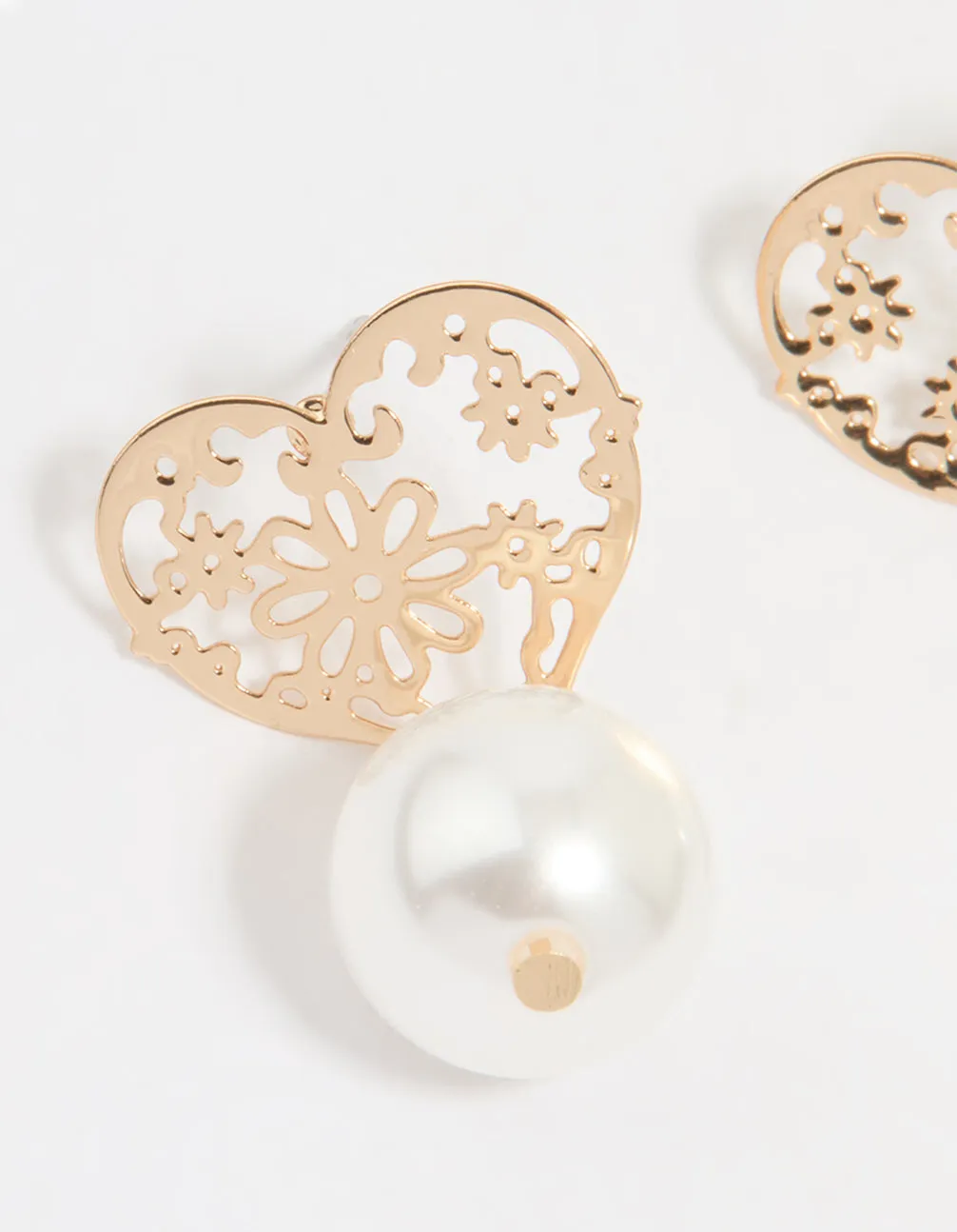 Gold Pearl Textured Heart Drop Earrings sold by lovisa product image thumbnail 4