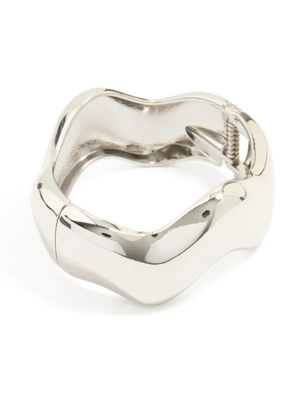 Silver Organic Thick Wave Bangle sold by lovisa