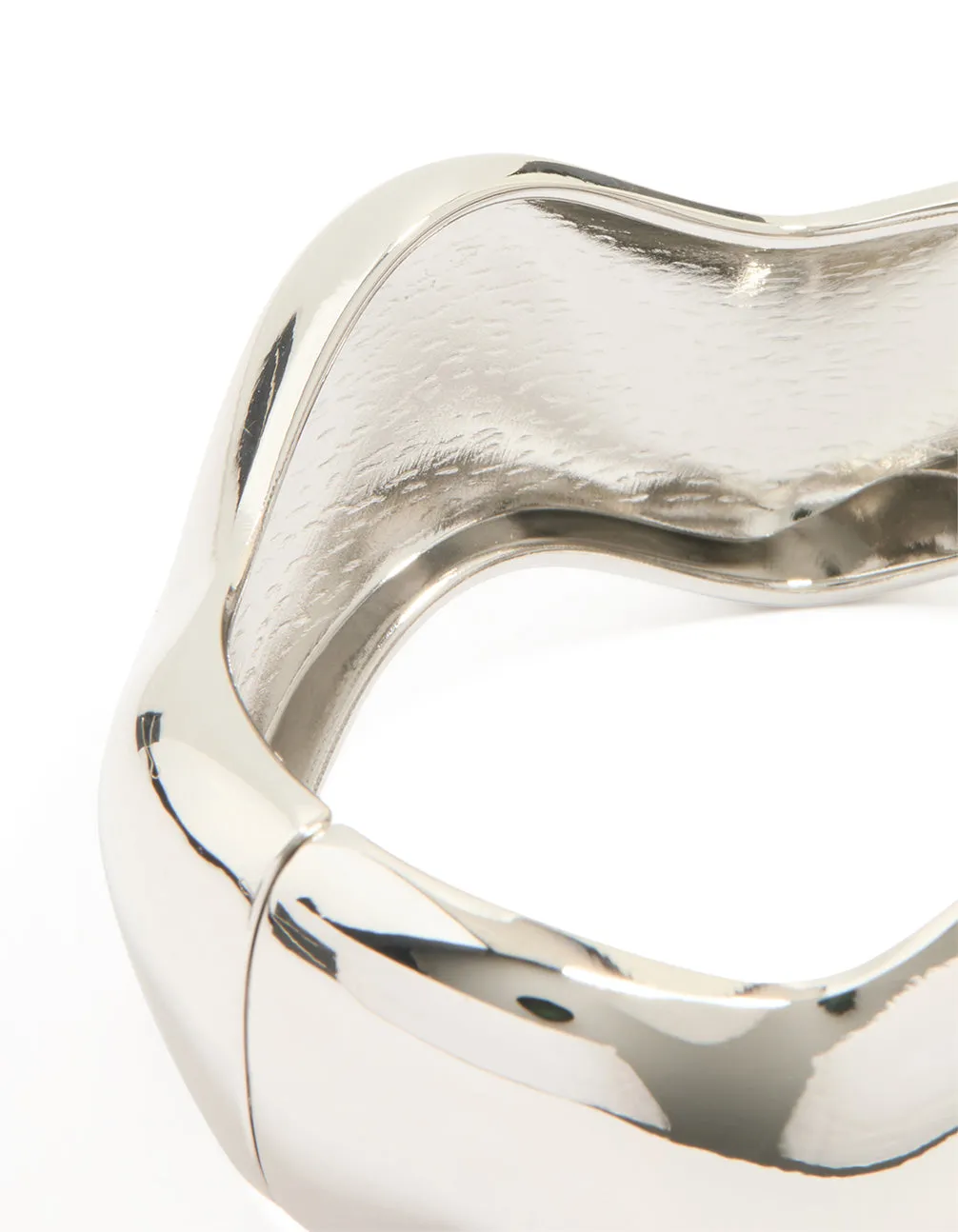 Silver Organic Thick Wave Bangle sold by lovisa product image thumbnail 3