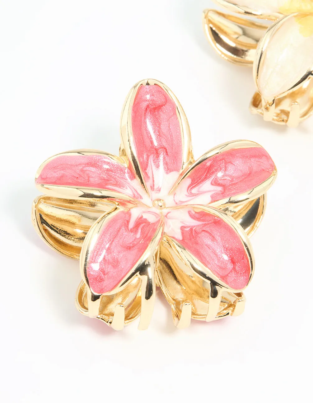 Gold Pink & Cream Enamel Frangipani Claw Clips 2-Pack sold by lovisa product image thumbnail 2