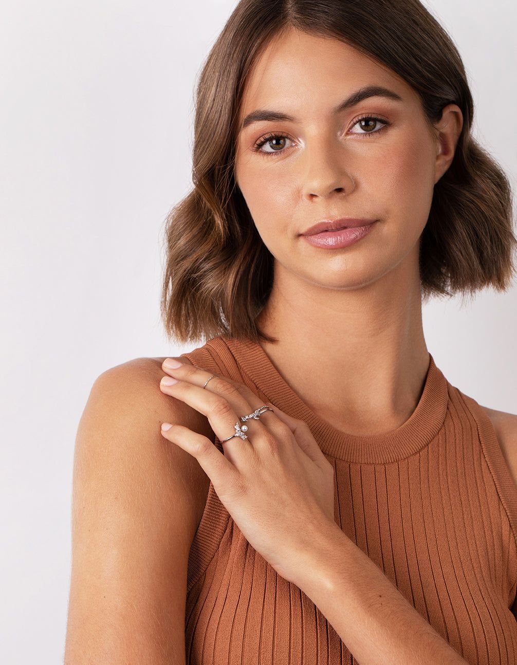 Cubic Zirconia Diamante Pearl Ring 5-Pack sold by lovisa product image thumbnail 5